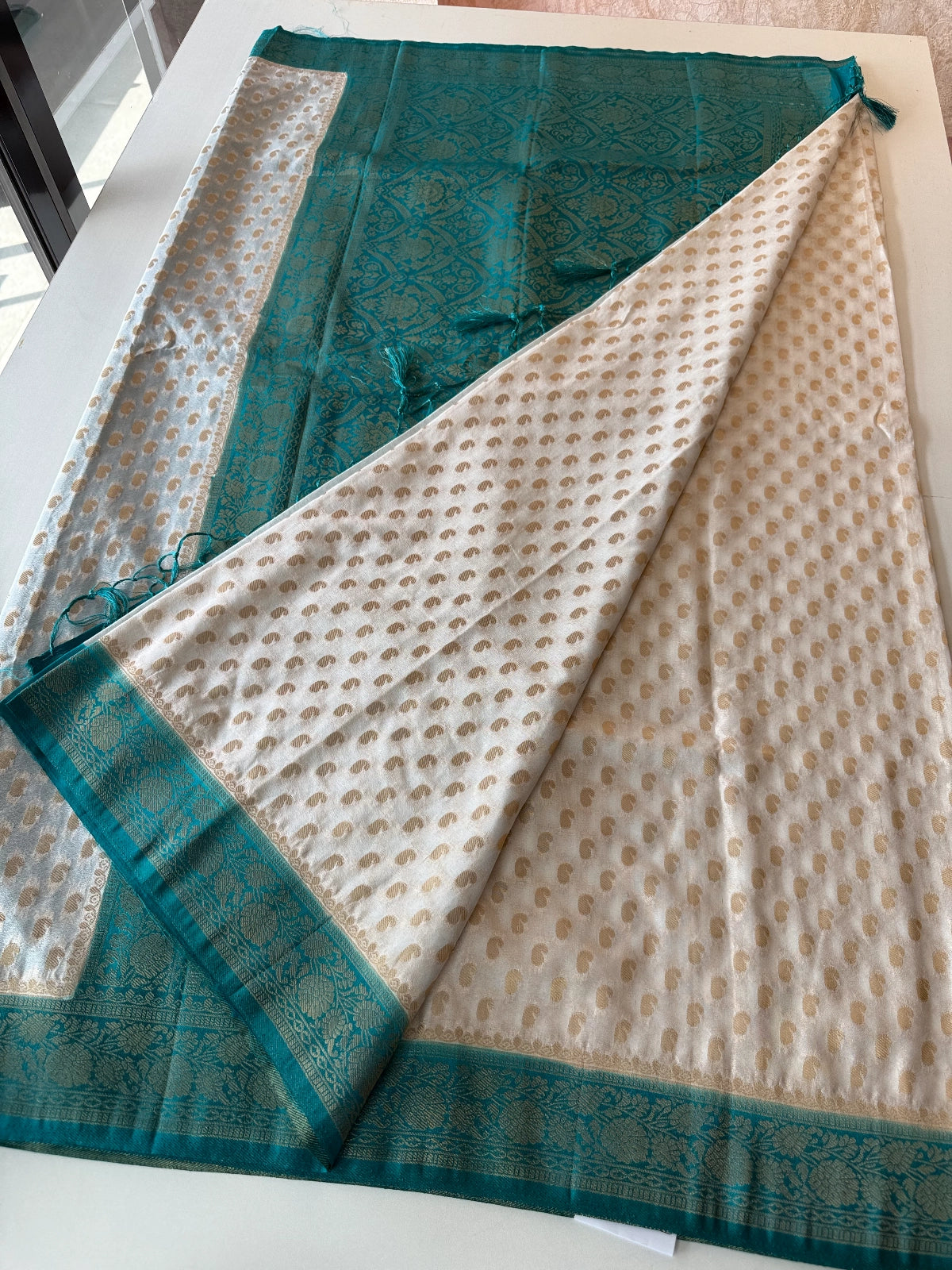 Soft Georgette Banarasi /MT101