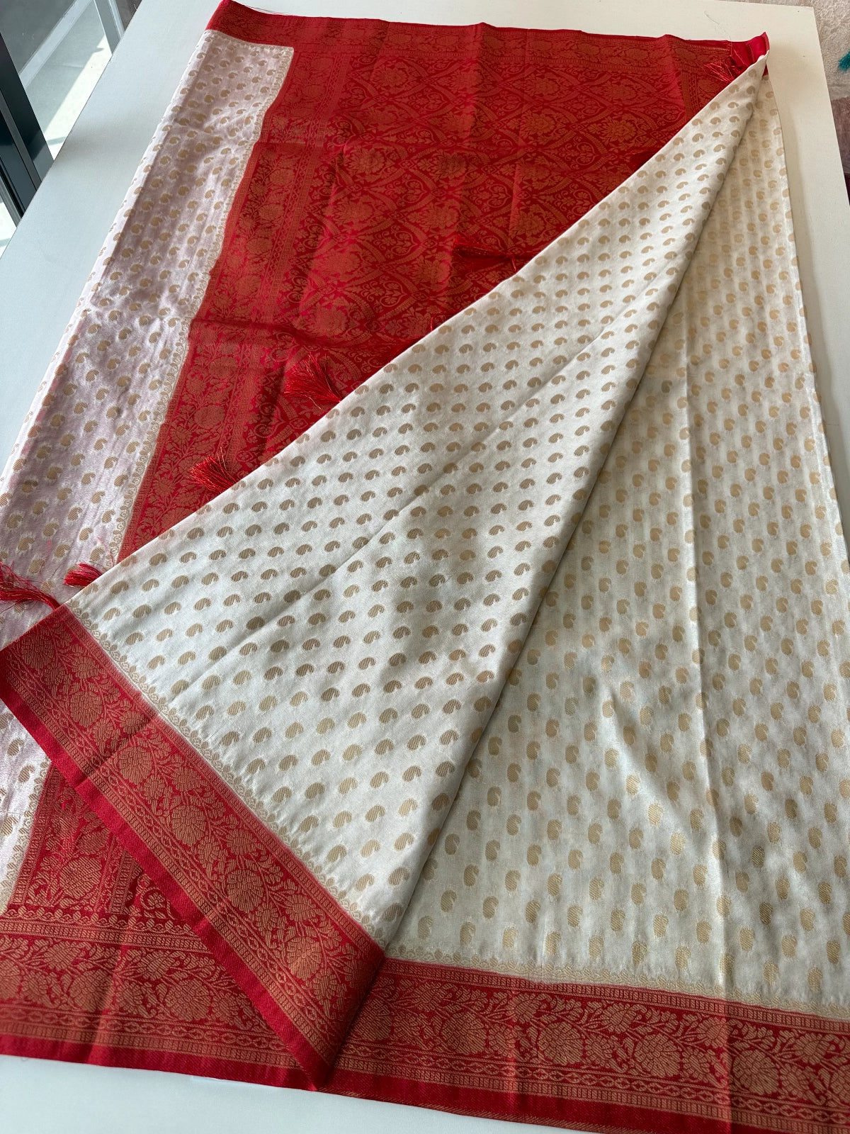 Soft Georgette Banarasi /MT101