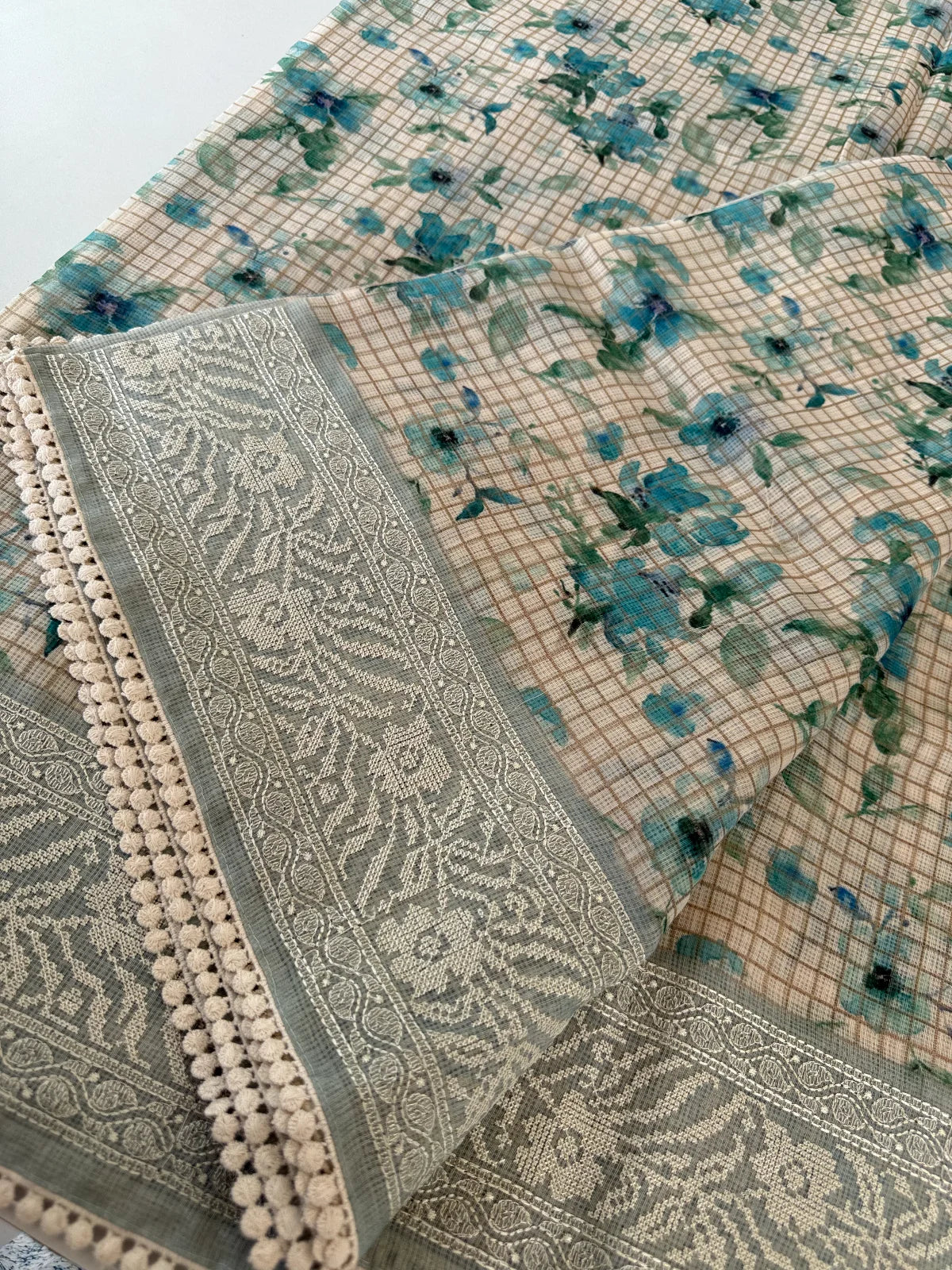 Floral veil