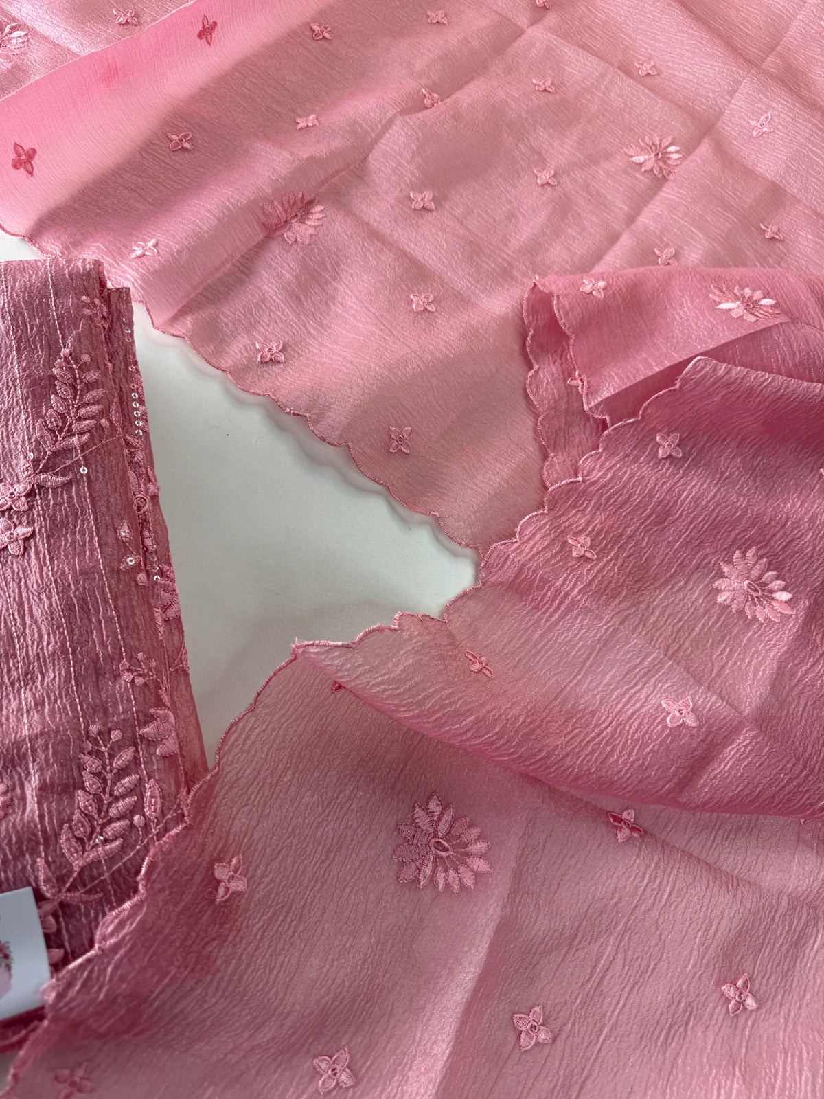 Crushed crape Saree/ US396