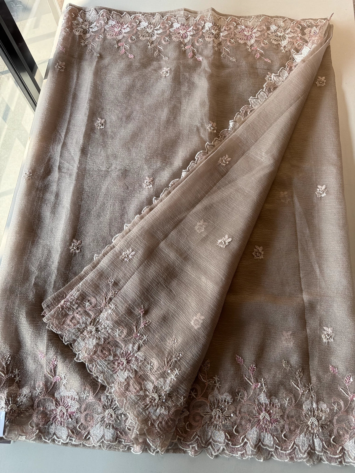 Platinum Crush Saree/ HM85