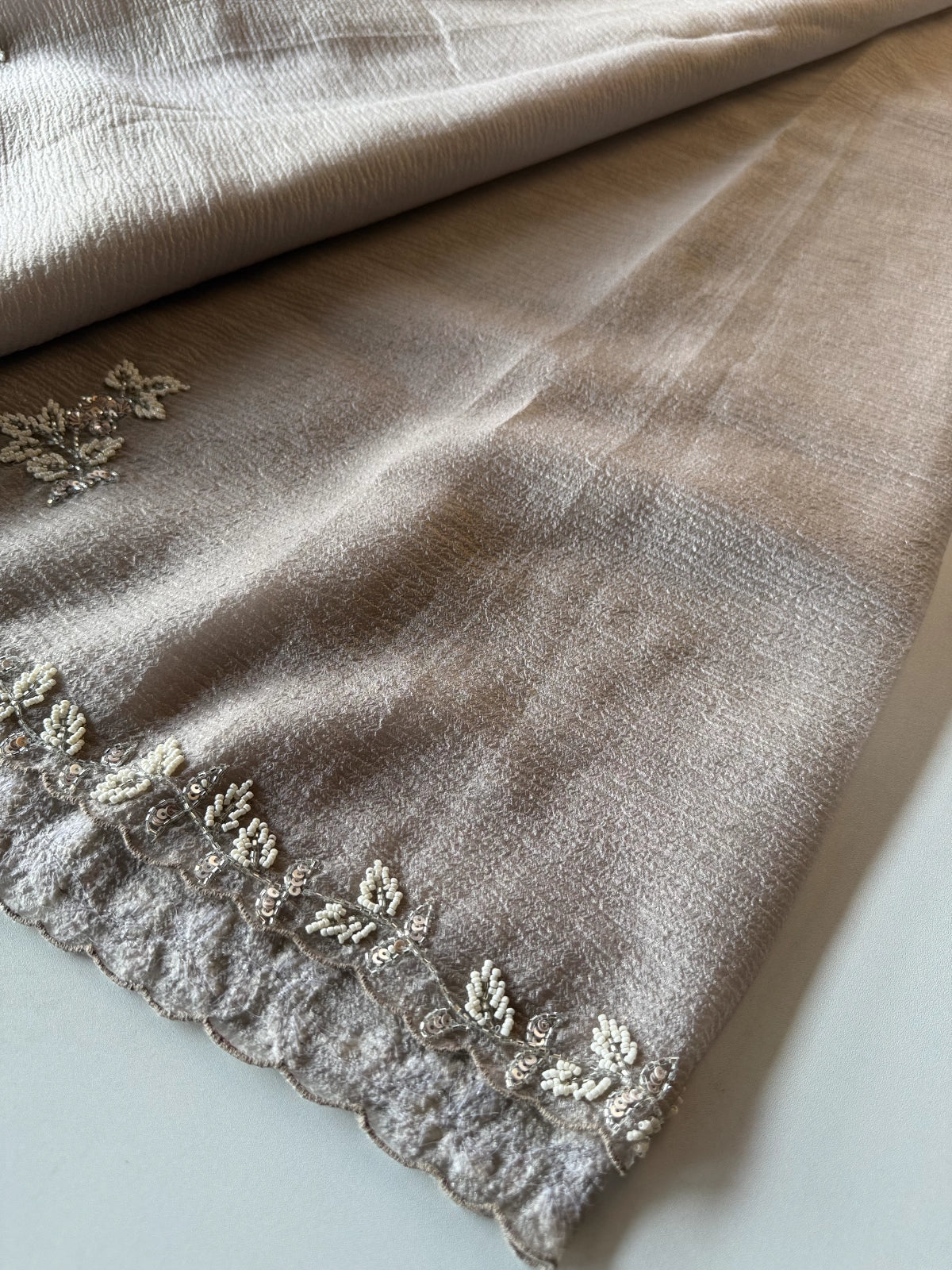 Platinum Crushed Crape / HM84