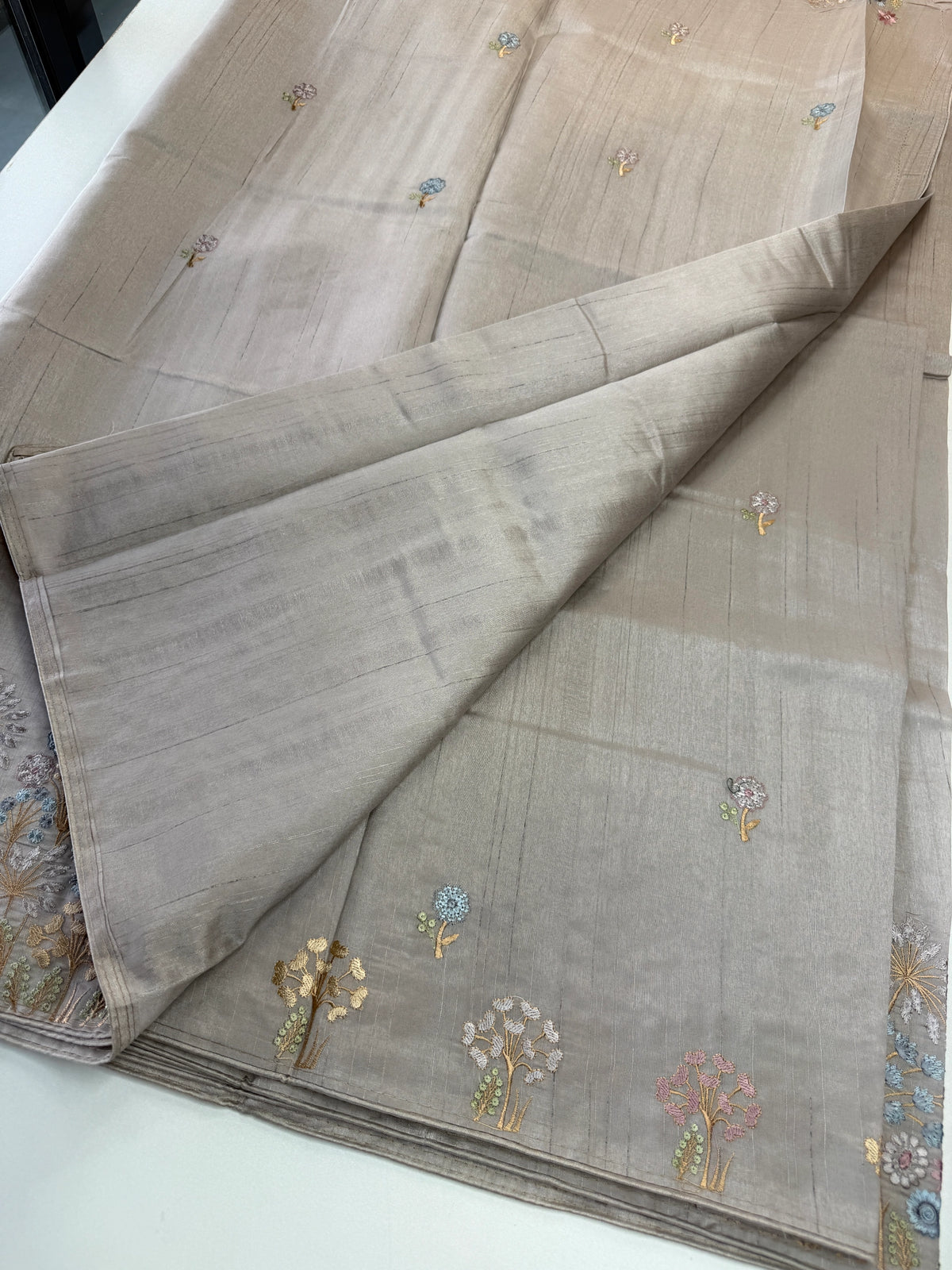 Slub Silk Saree/ 5119