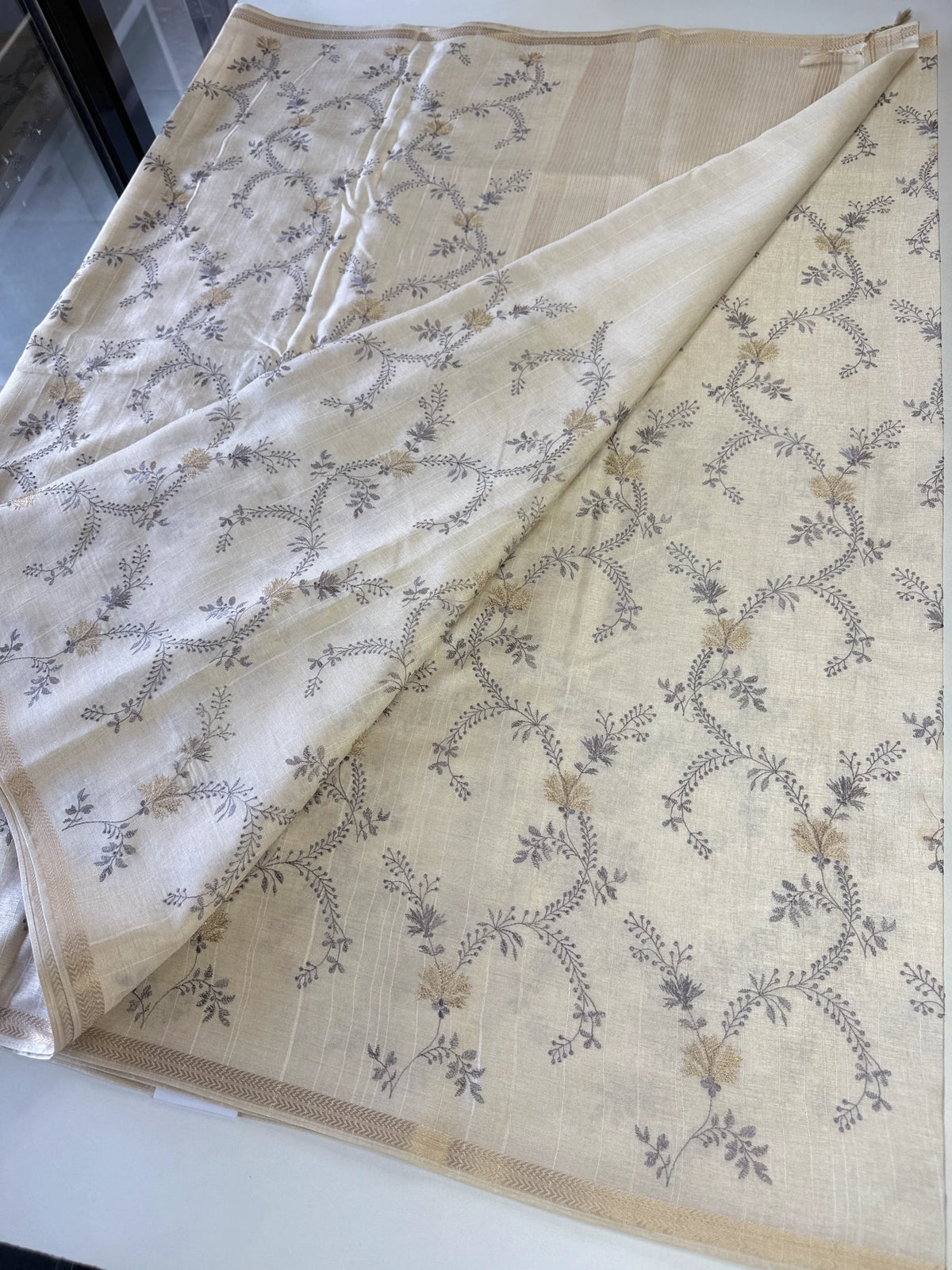 Soft semi Tussar saree/ MB283