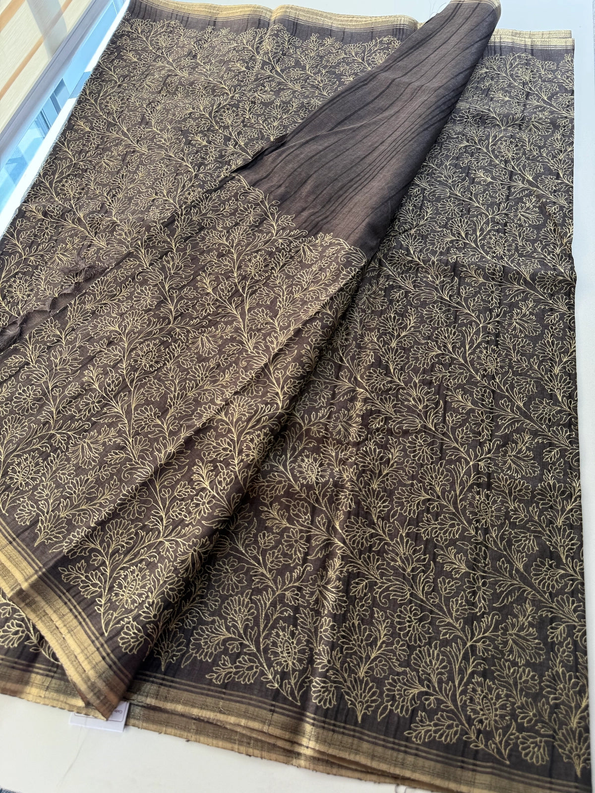 Semi Tussar Silk Saree / MD259