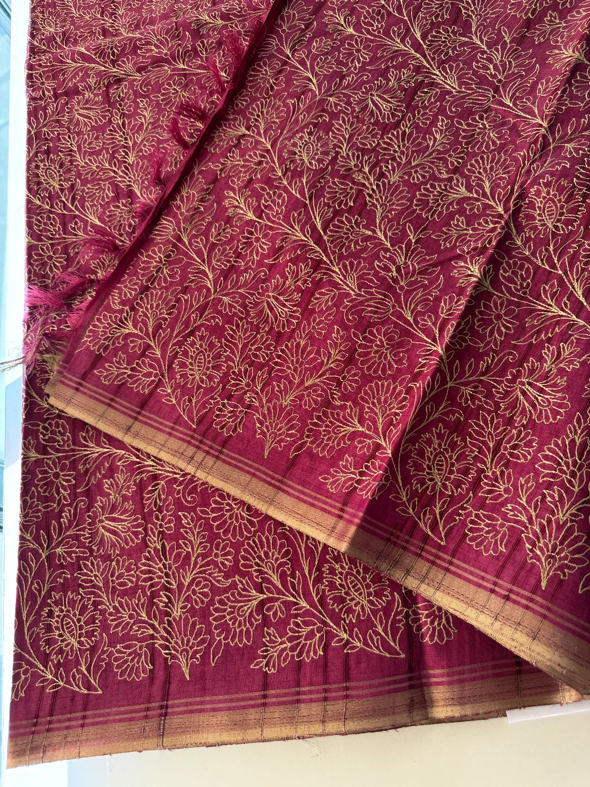 Semi Tussar Silk Saree / MD259