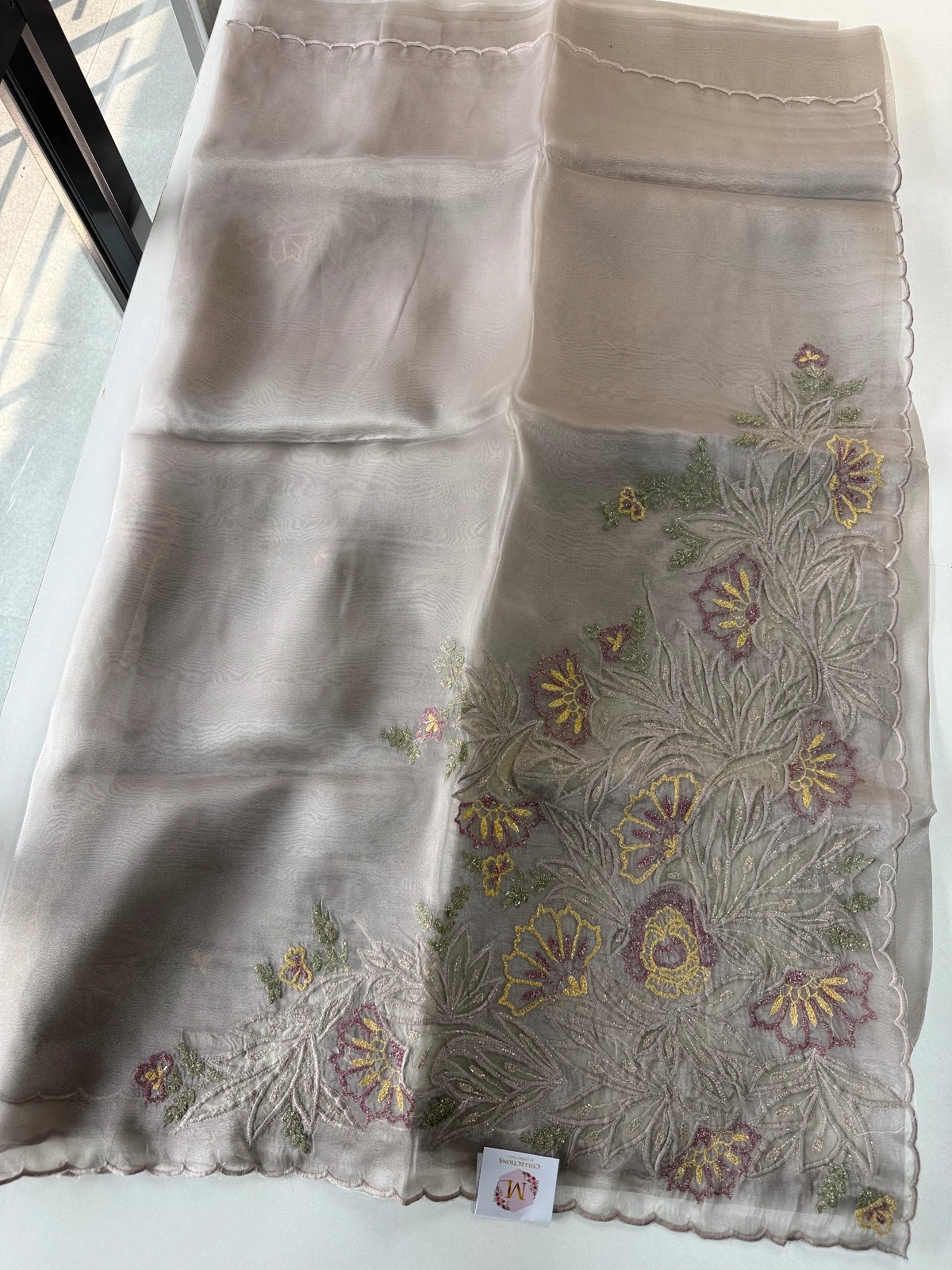 Glass Organza Saree/ 5598