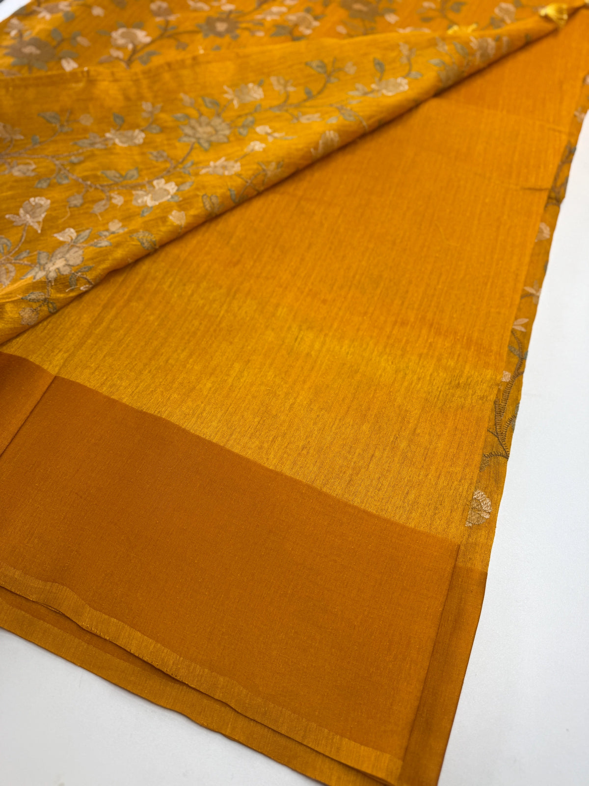 Semi Jute Saree/ 386E