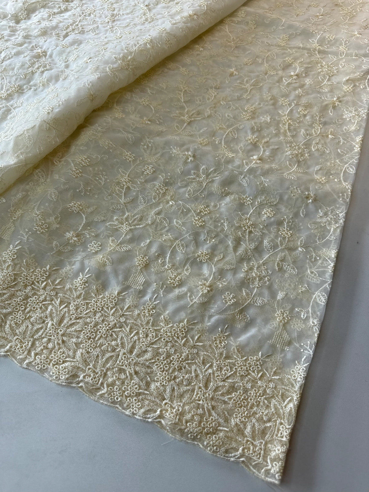 Soft Organza/ CWA09