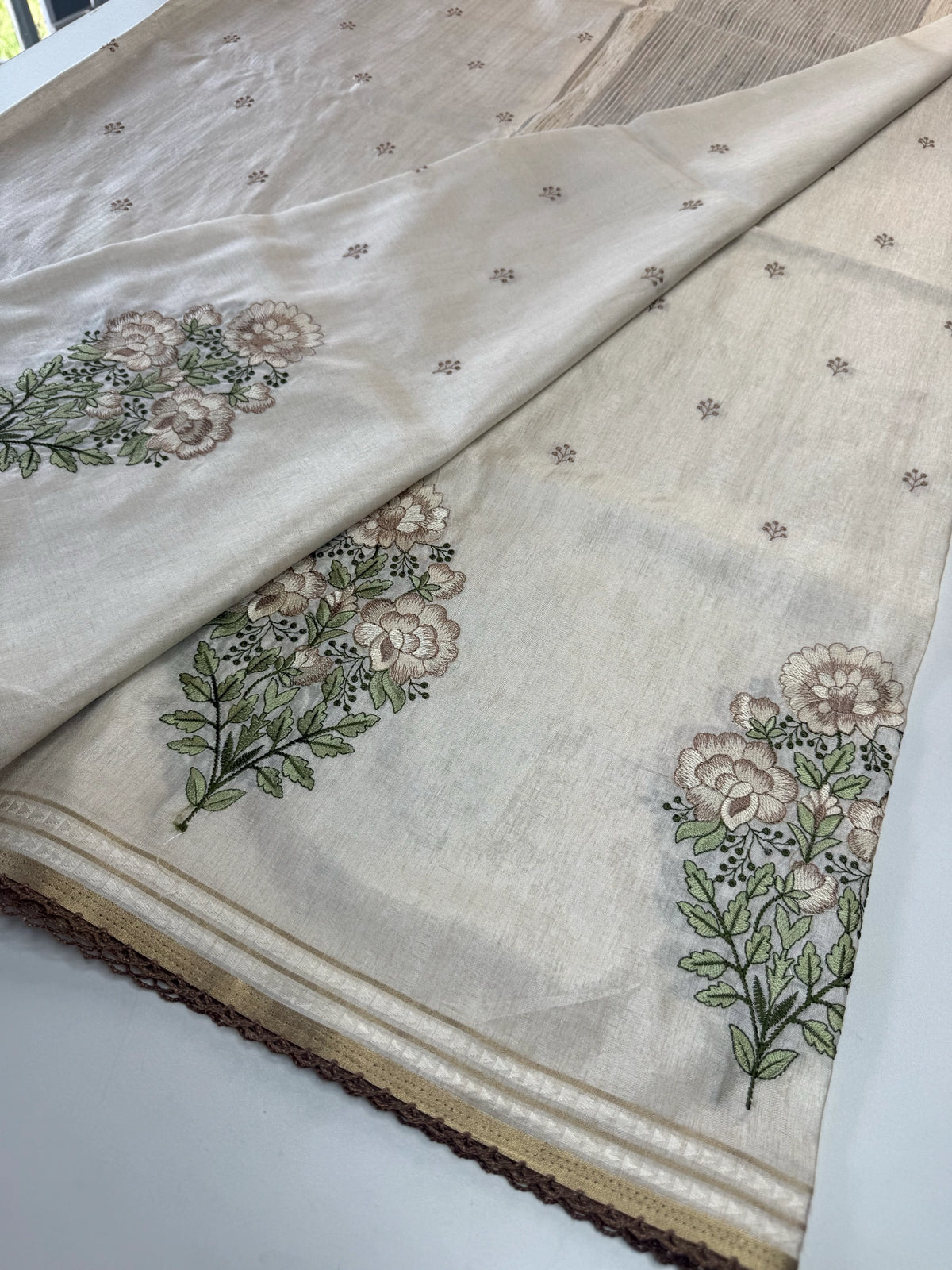 Soft semi Tussar saree/ SR192
