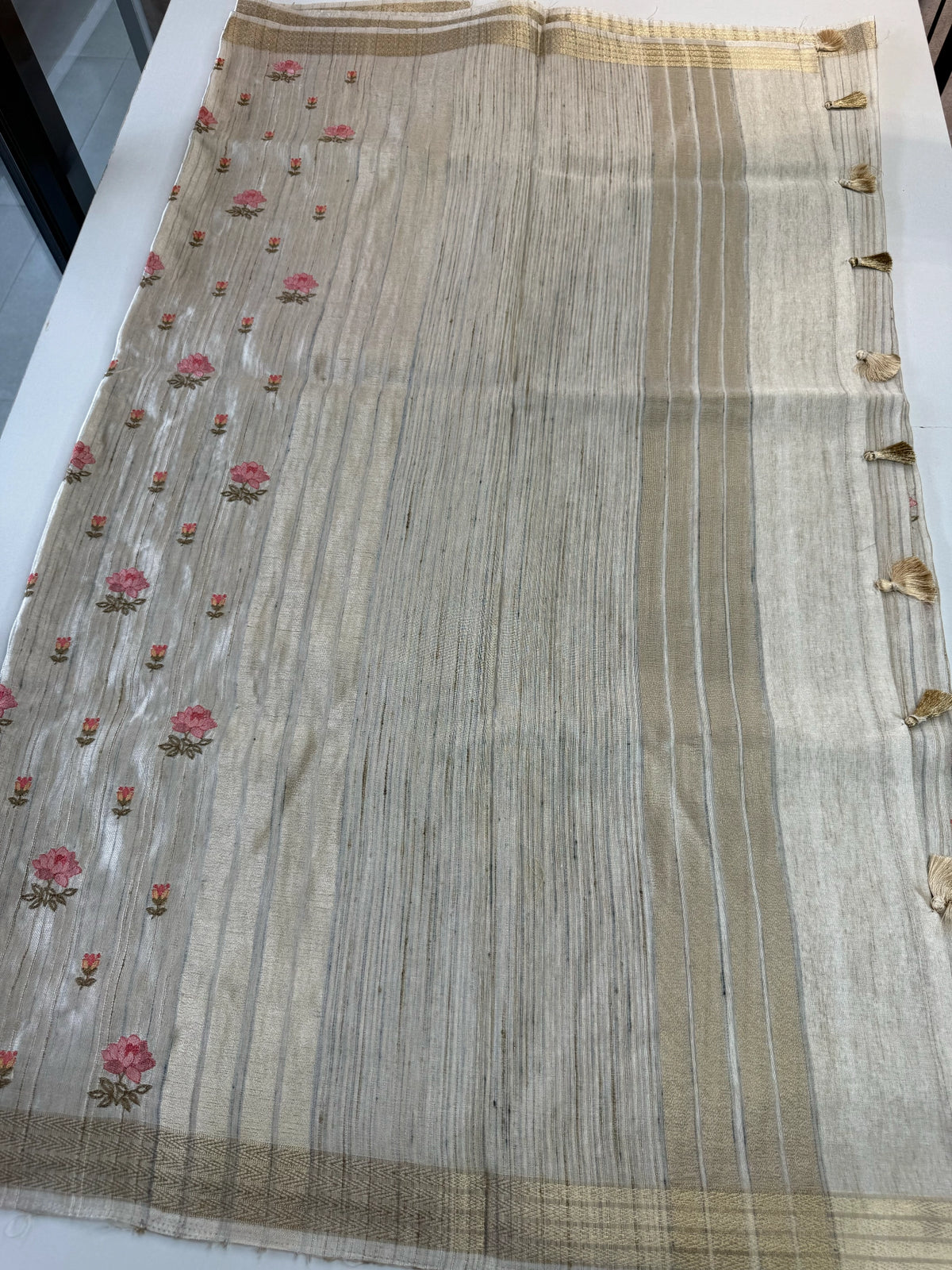 Soft semi Tussar saree/ 1683