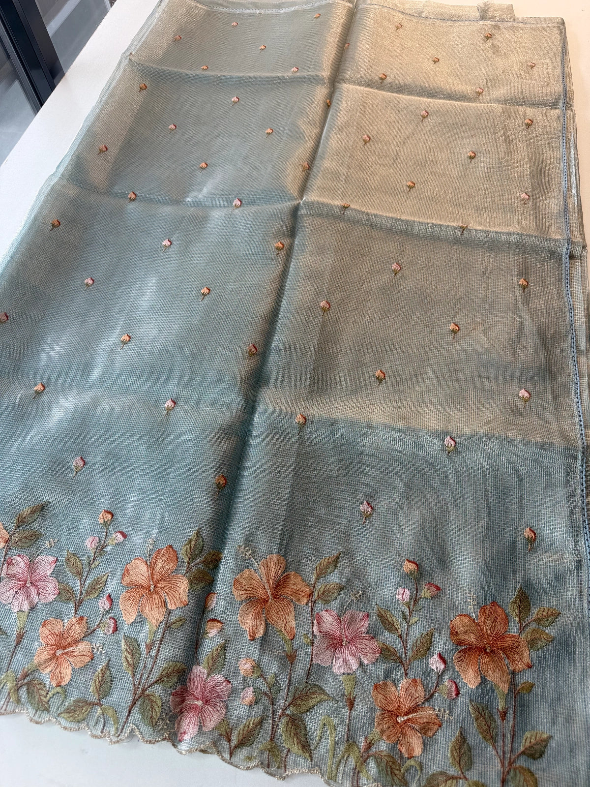 Tissue saree / 165G