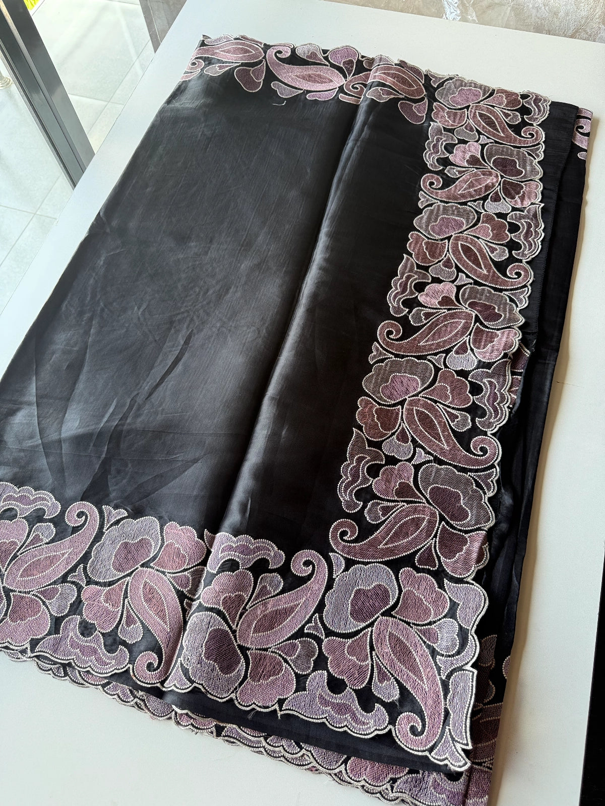 Dola Silk / 8016