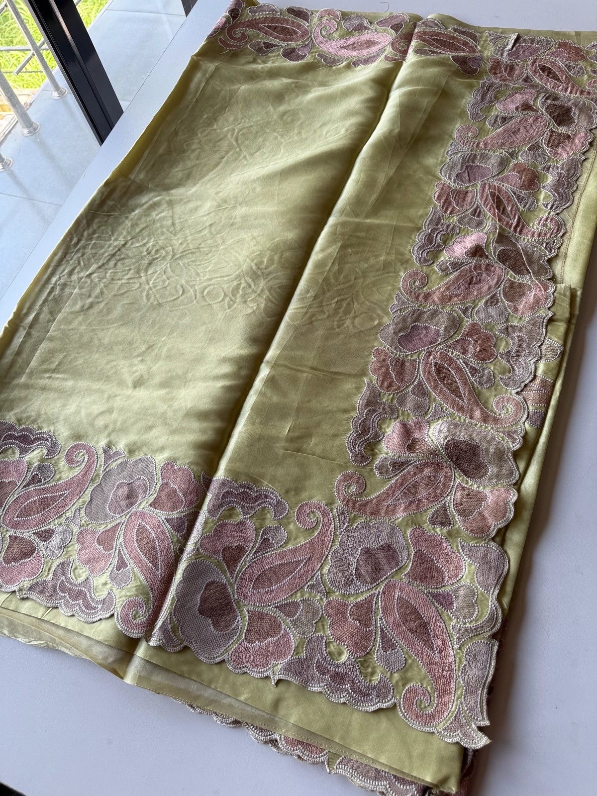 Dola Silk / 8016