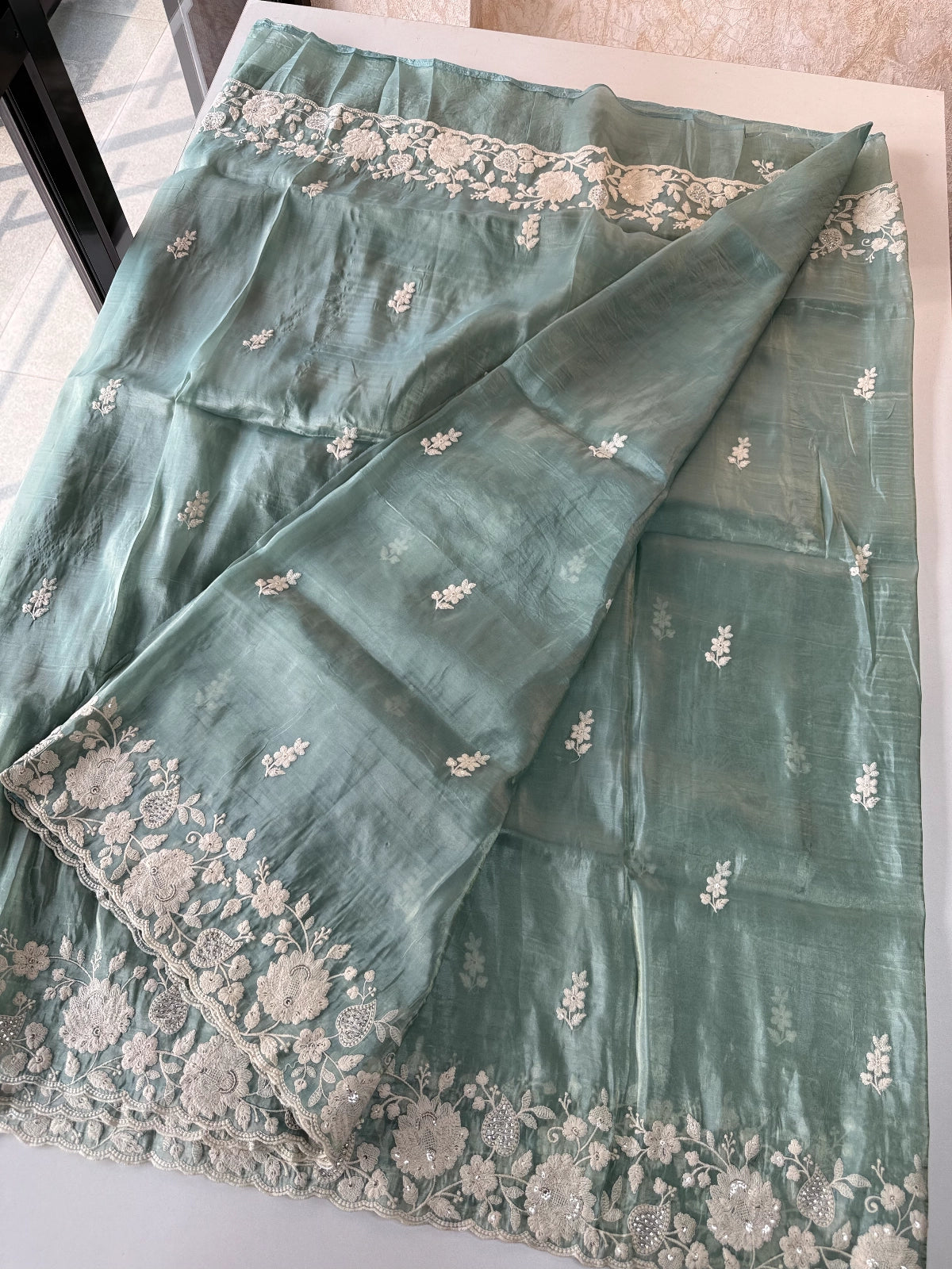 Crushed Organza Saree / MK01