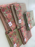 Tissue / SM048