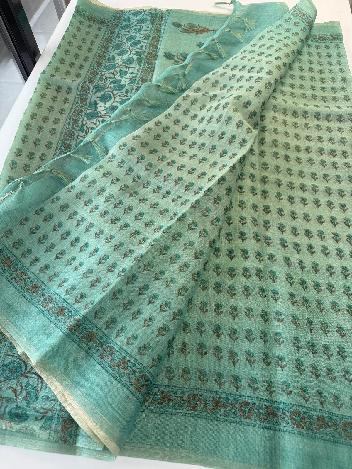 Tissue Linen Saree / S5058