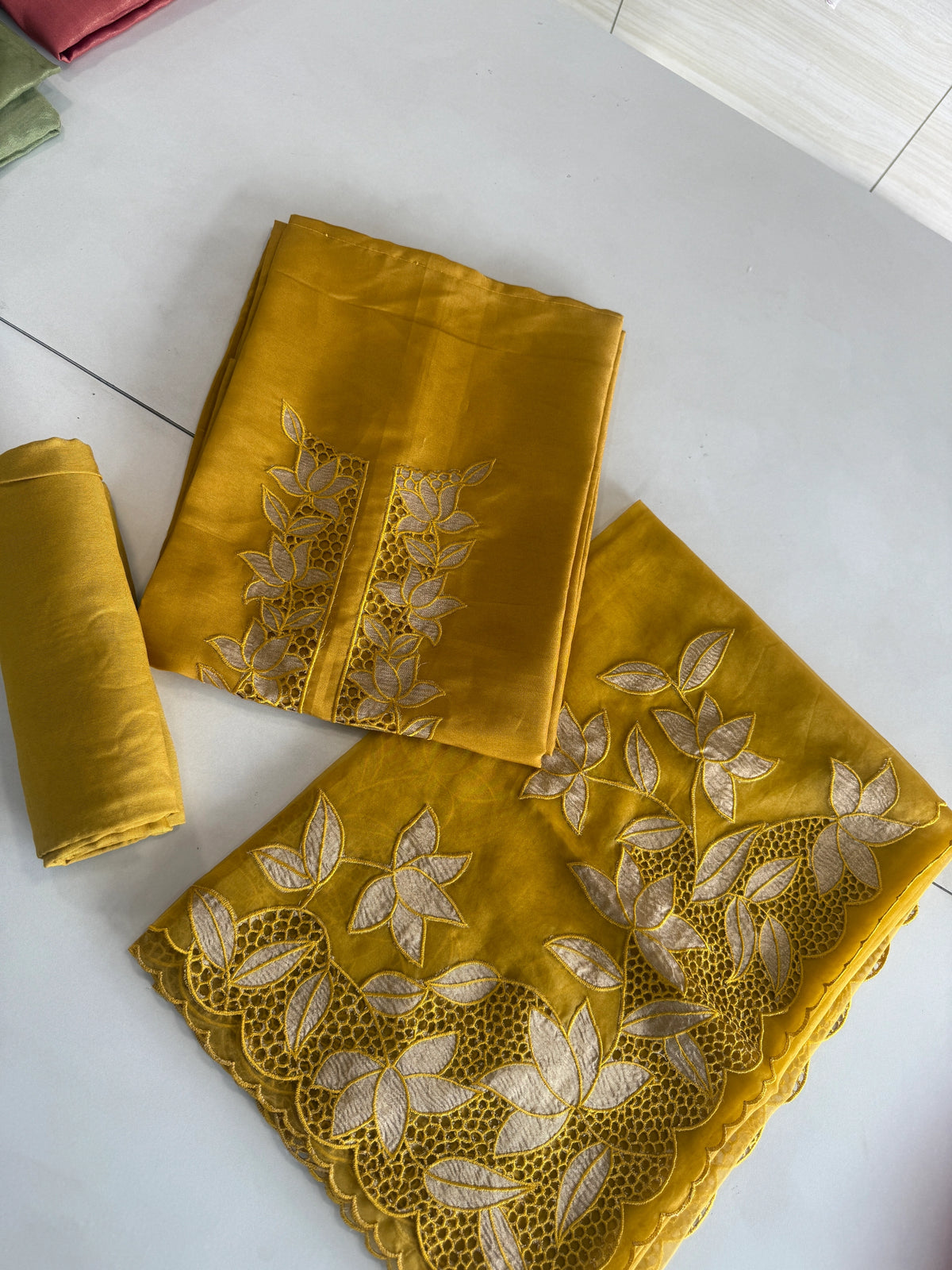 Tissue unstitched salwar set / NC56