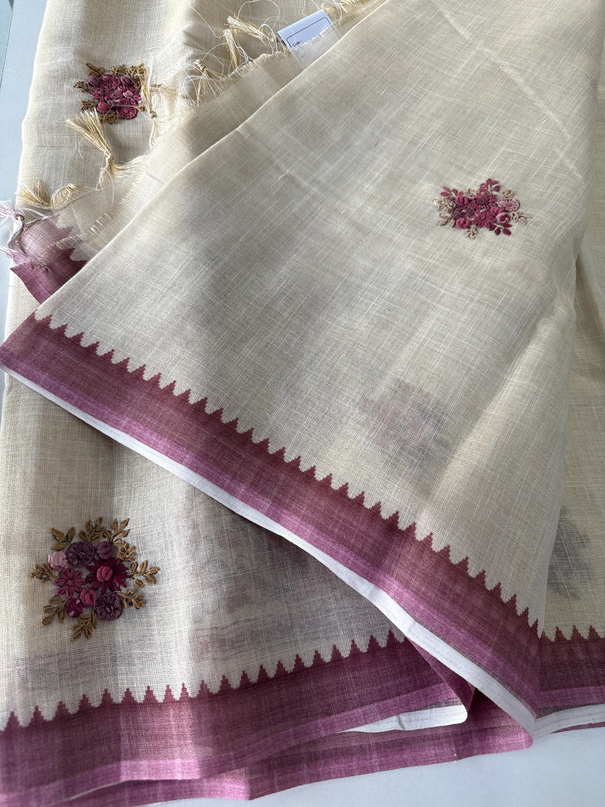 Tissue Linen Saree/ KM4080