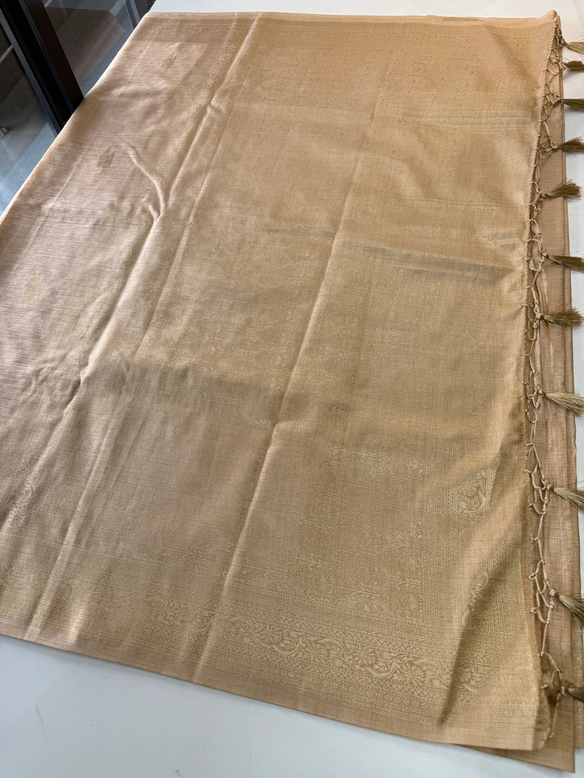 Semi silk Banarasi weaved saree/JFS55