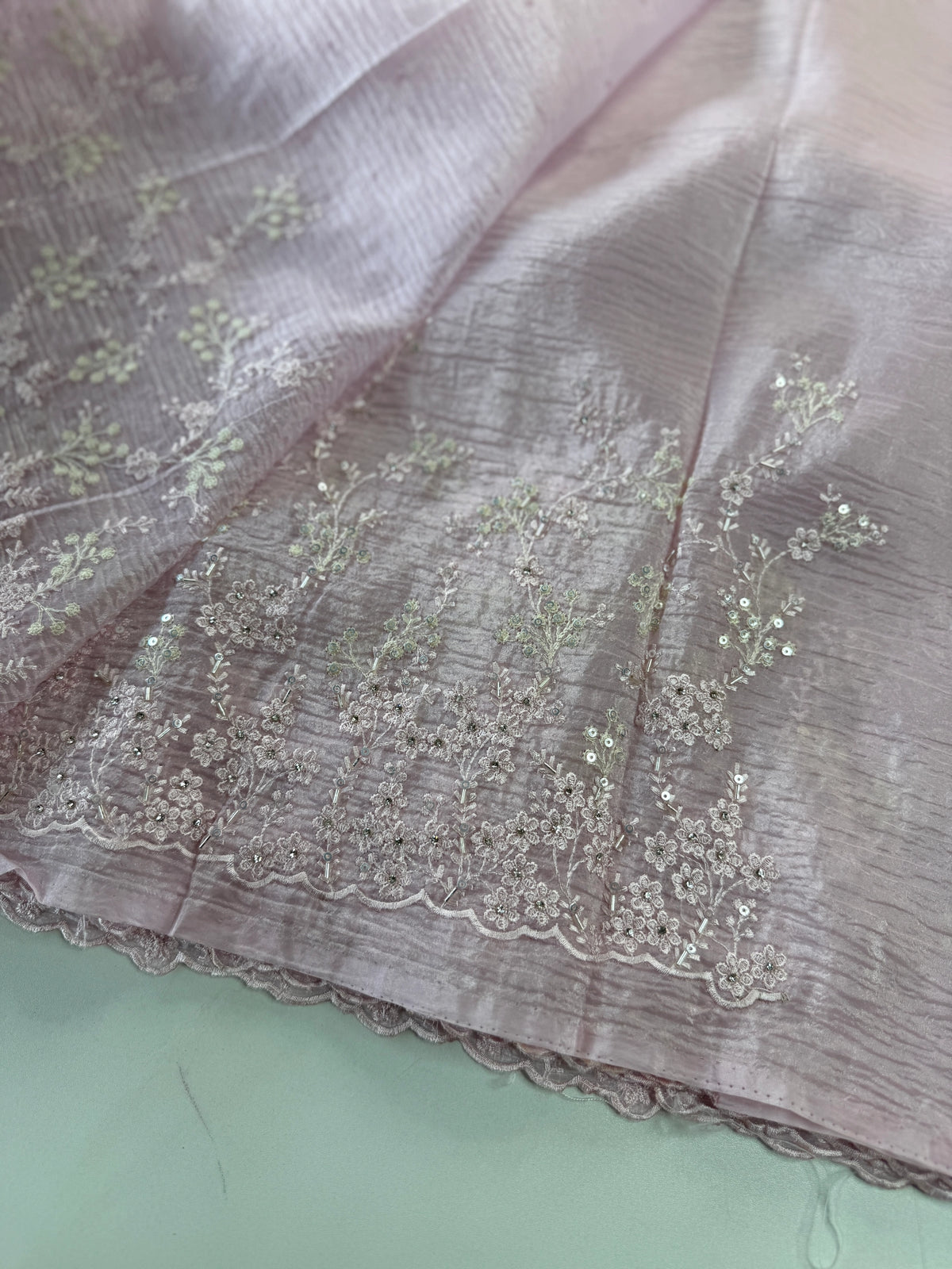 Crushed Crape Saree/ HW456