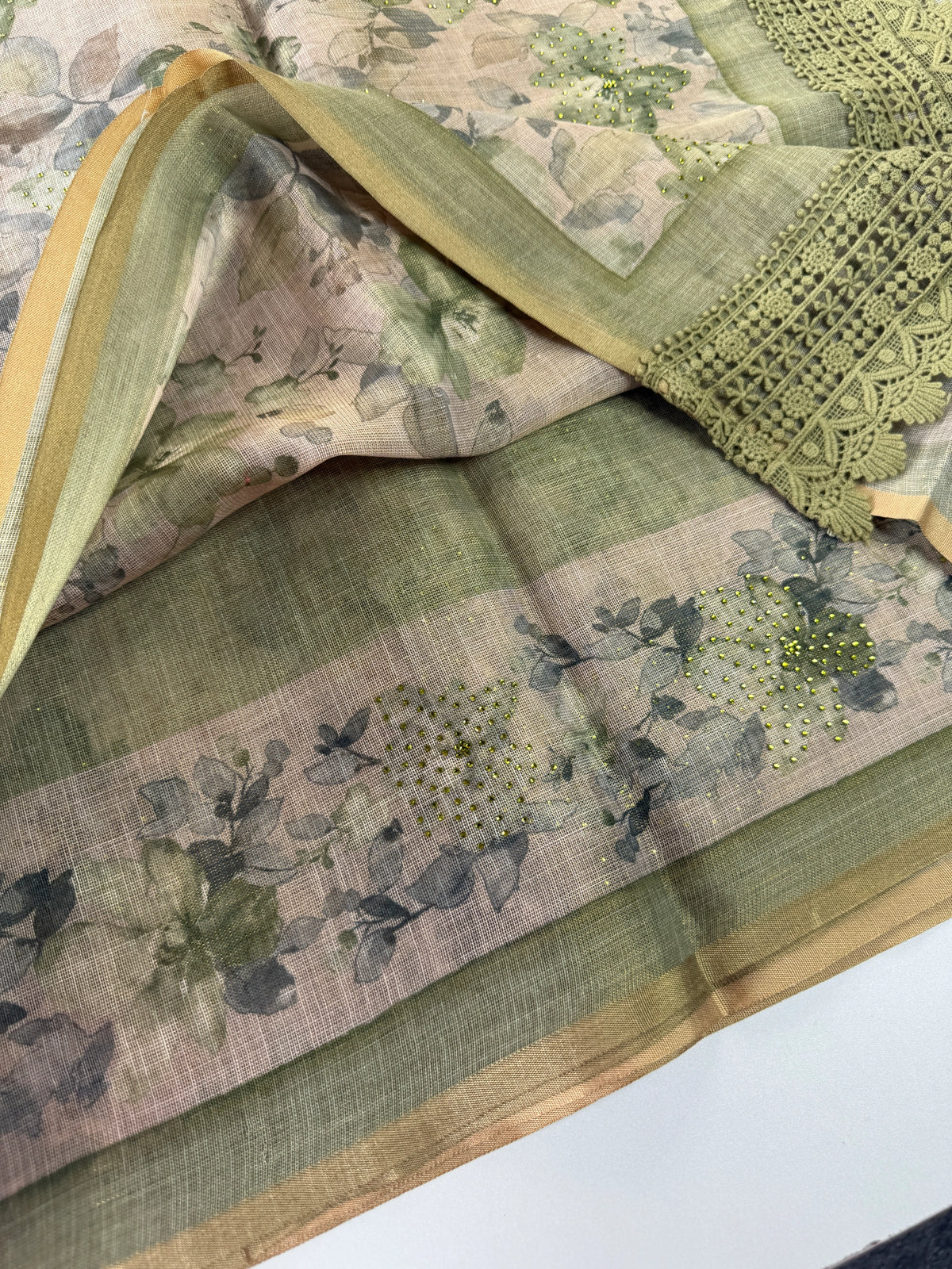 Tissue linen saree/ 562A