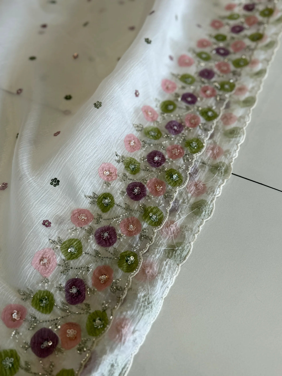 Crushed crapeSaree/ HW161