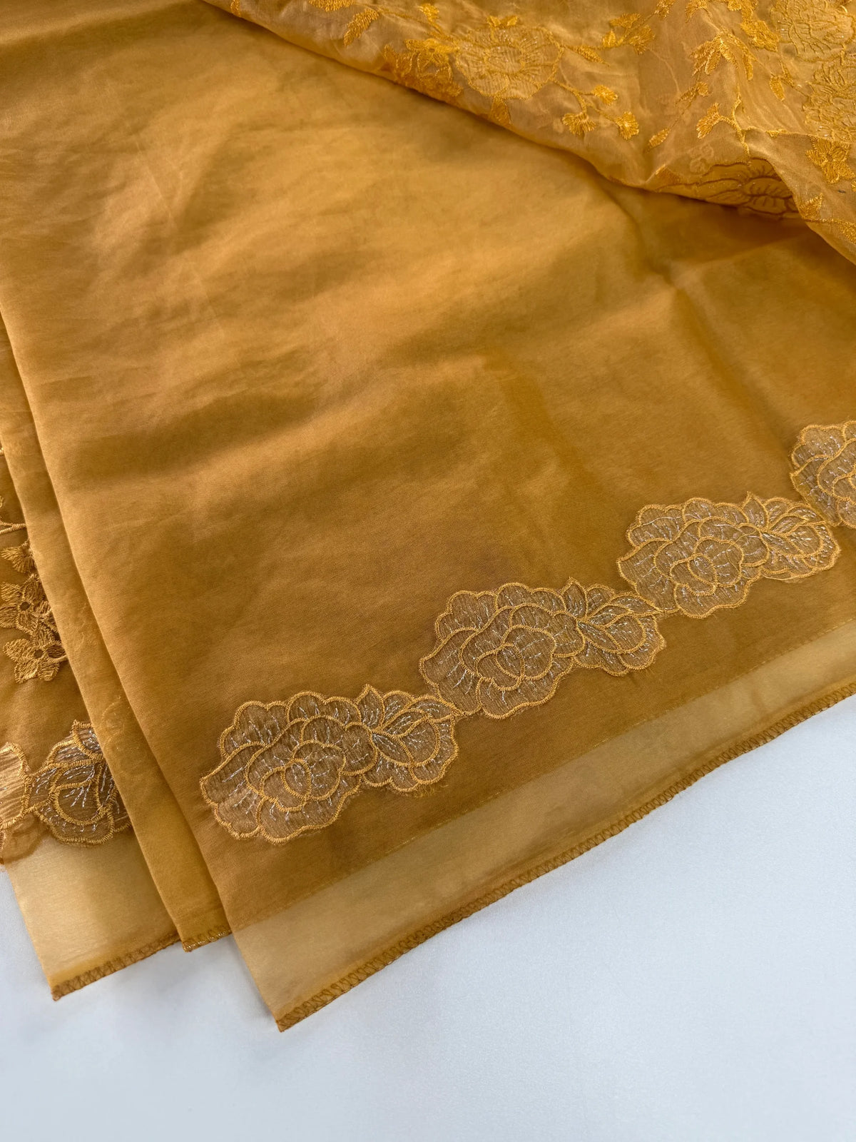 Soft organza saree/ CW859