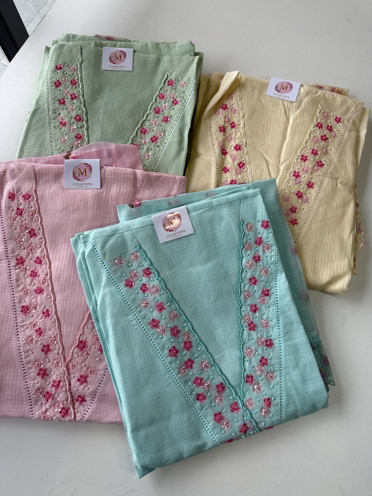 Silky kotta / U4877