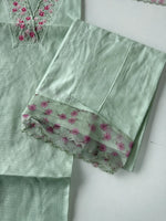 Silky kotta / U4877