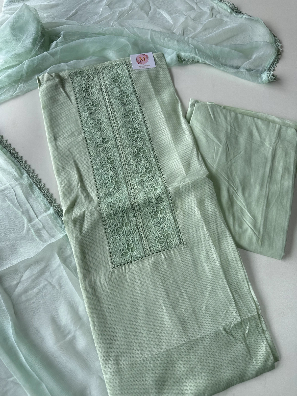 Silky kotta / U5058