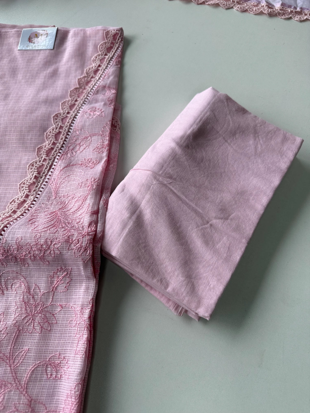 Silky kotta / U4955