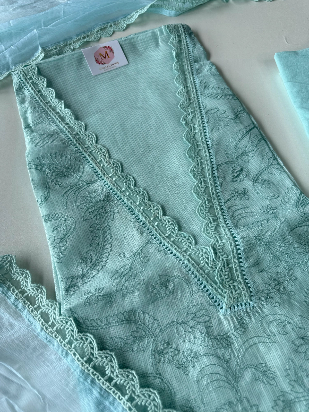 Silky kotta / U4955