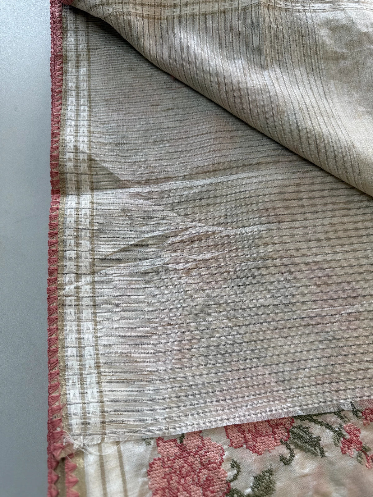Semi Tussar / TU213