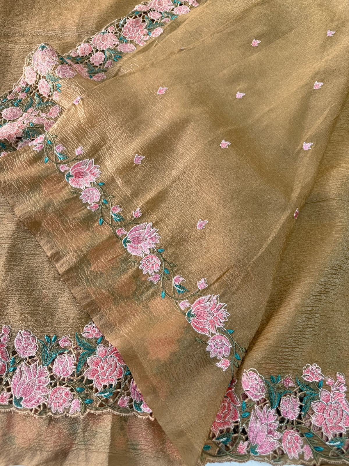 Crushed crape saree / SA7960