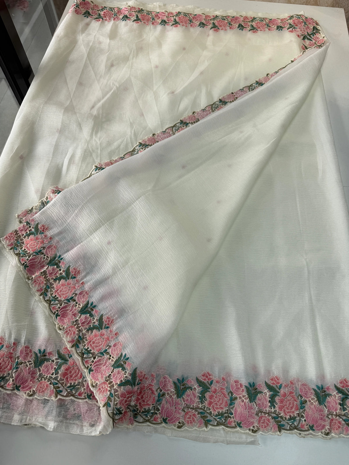 Crushed crape saree / SA7960