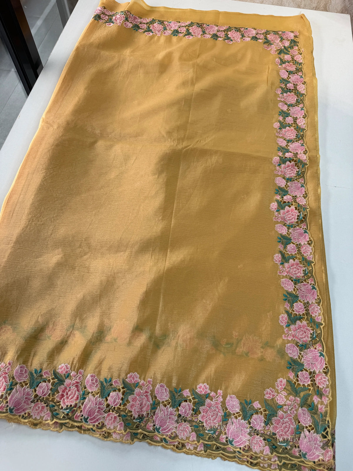 Crushed crape saree / SA7960