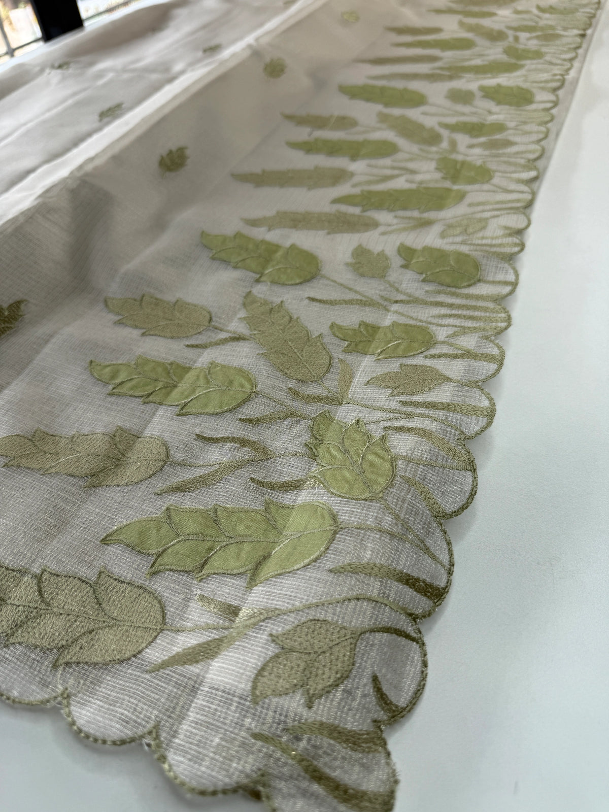 Tissue Saree (Silver)/ 121EFS