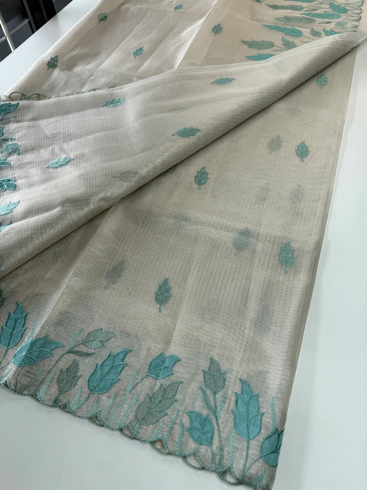 Tissue Saree (Silver)/ 121EFS
