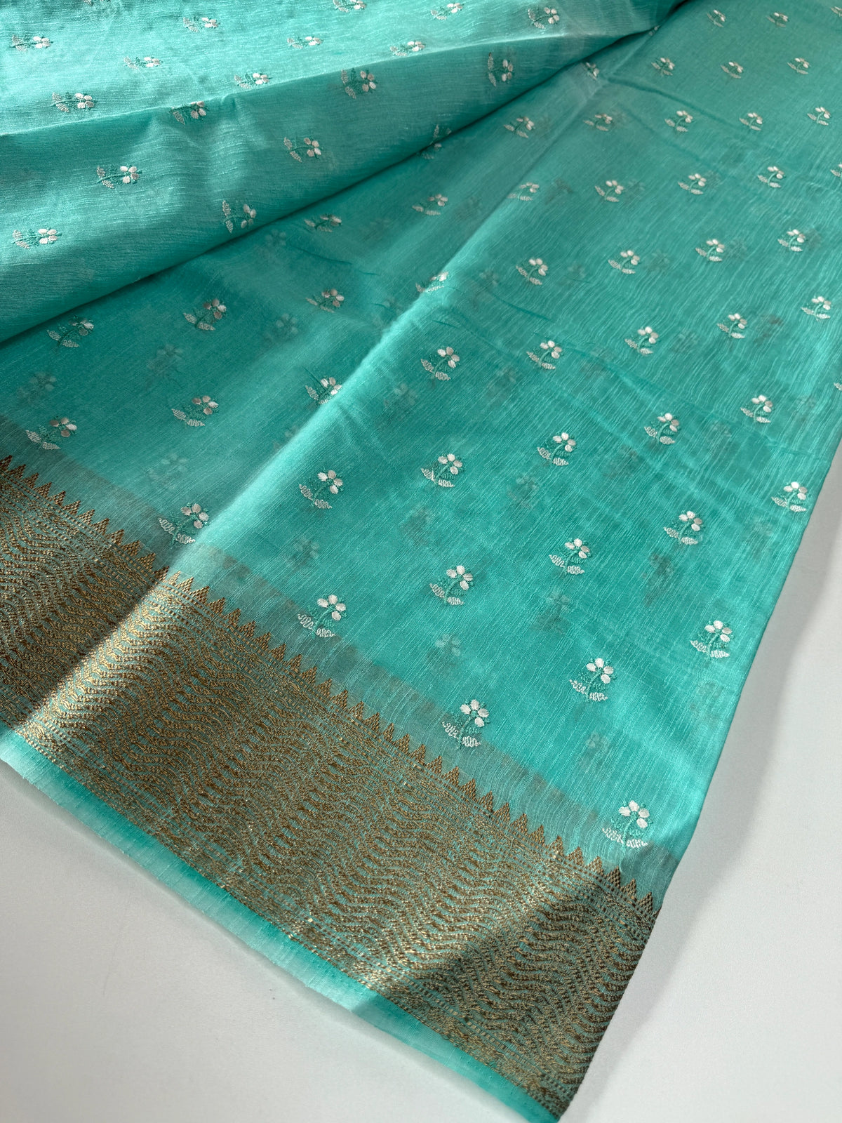 Slub Silk Saree / LEM54