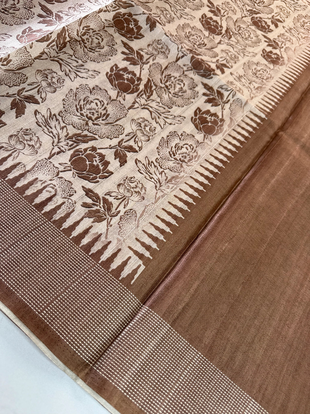 Semi Silk Saree / 1175