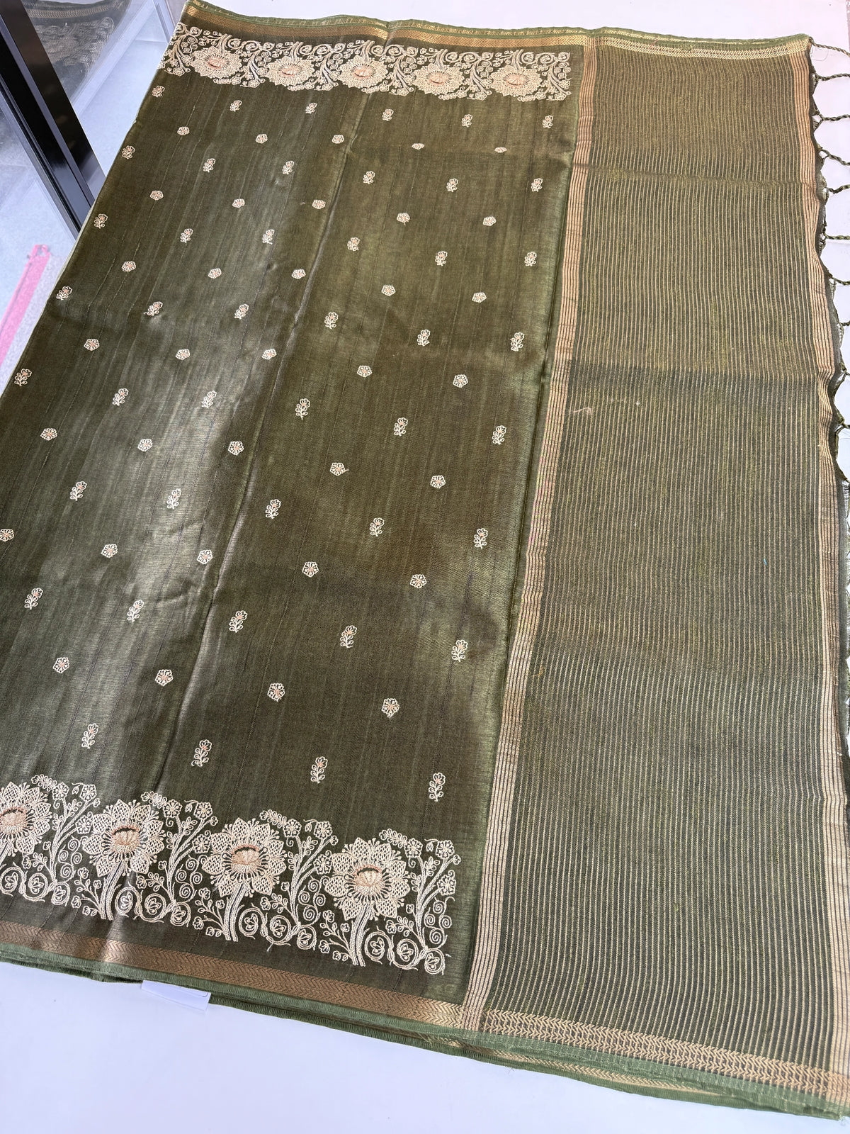 Soft semi Tussar saree/ D181