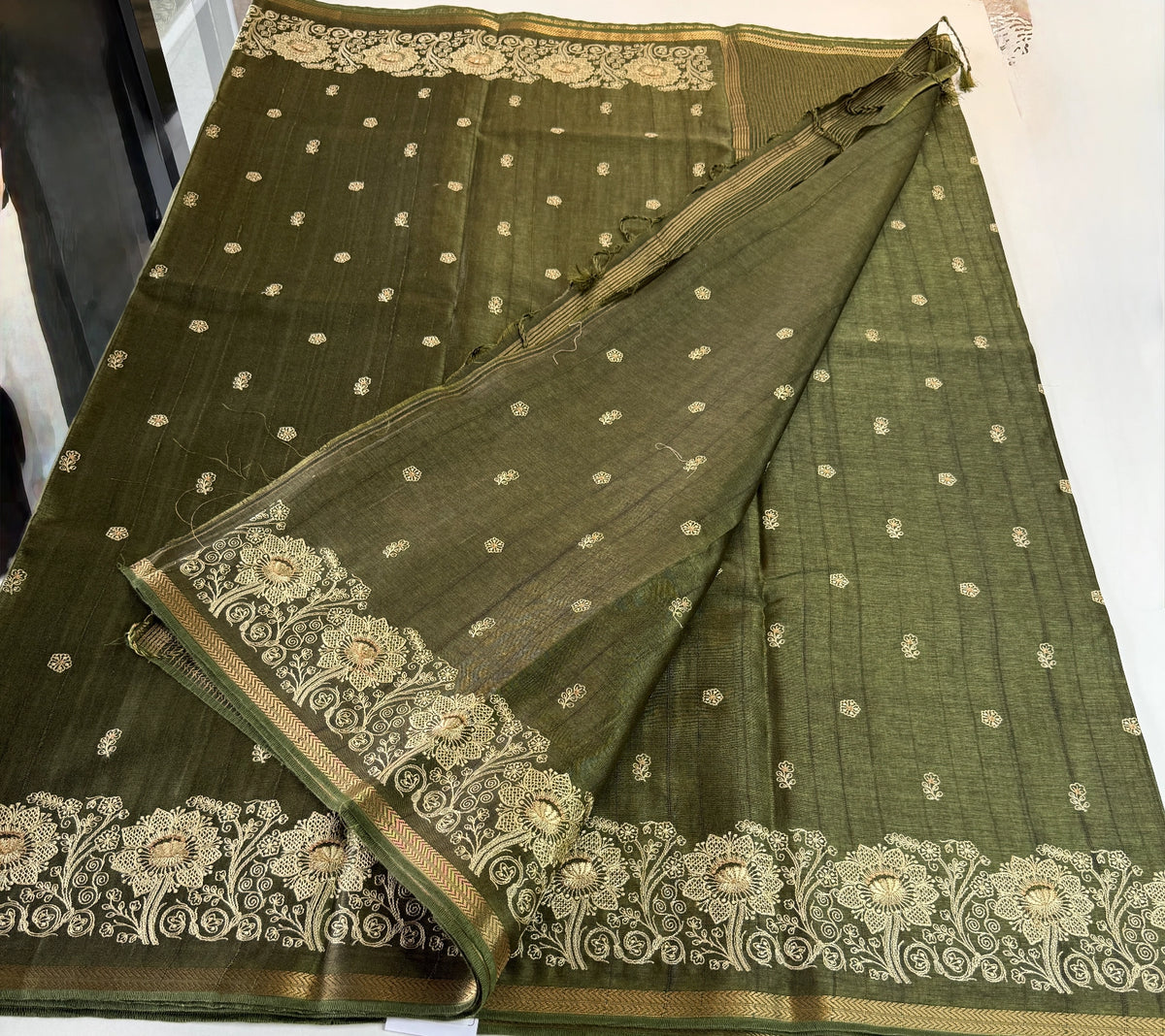 Soft semi Tussar saree/ D181