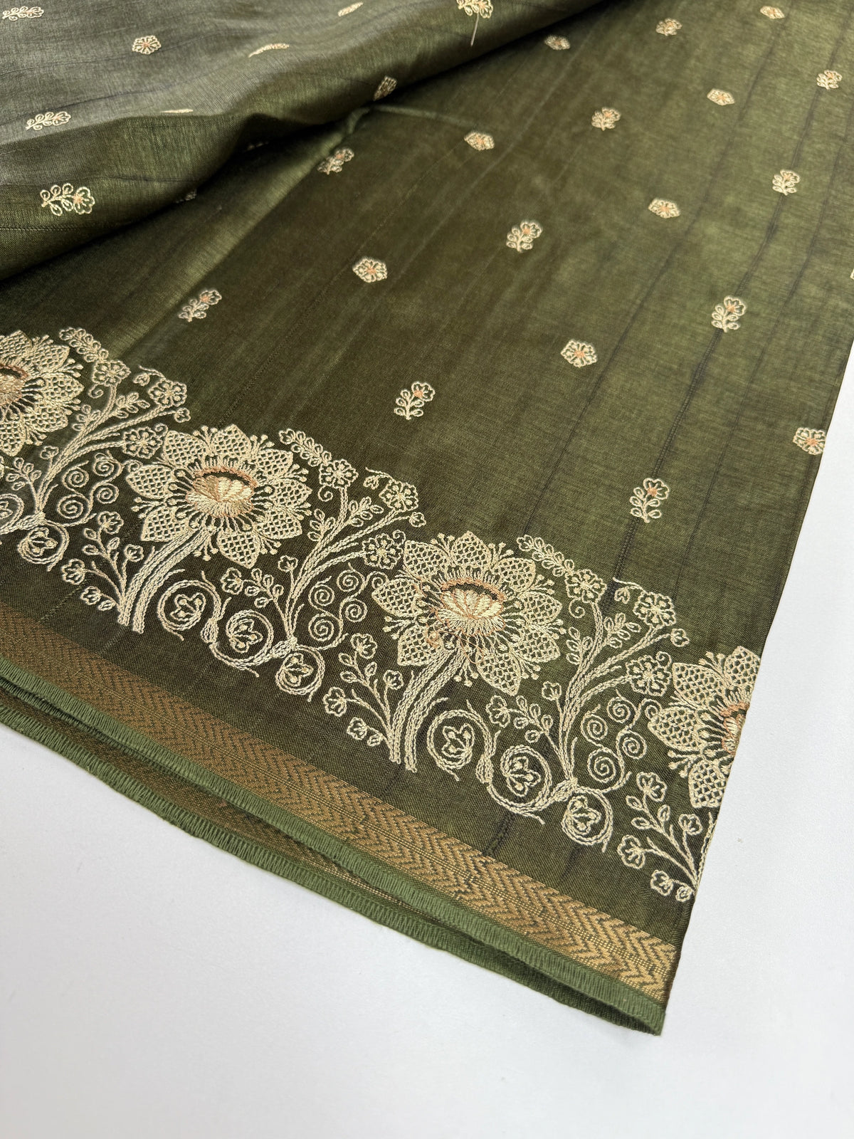 Soft semi Tussar saree/ D181