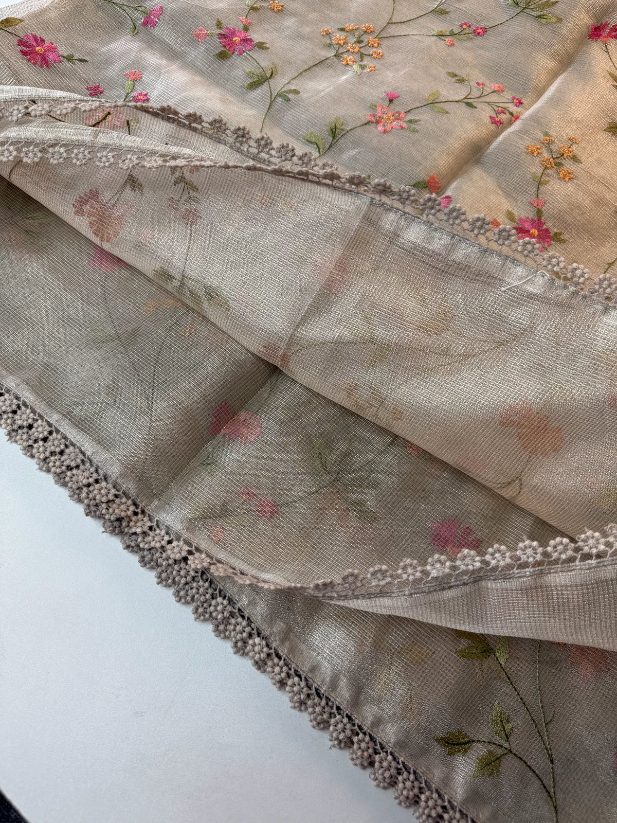 Tissue / 165H