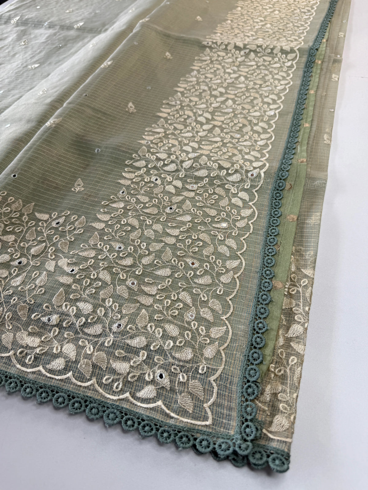 Tissue saree/A3774