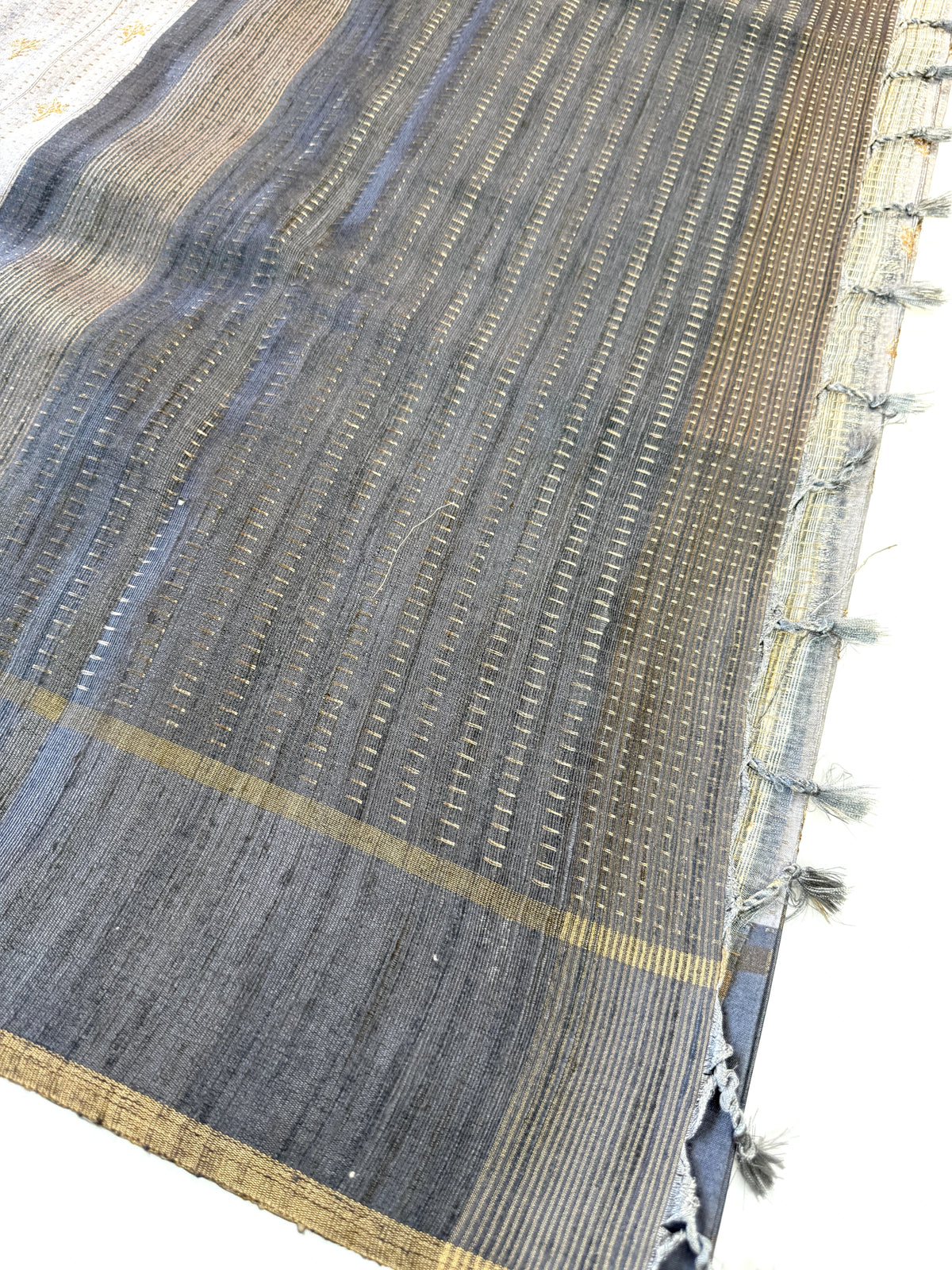 Semi Tussar saree/ D363