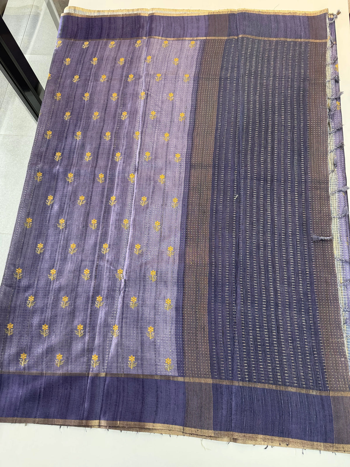 Soft semi Tussar / FG402