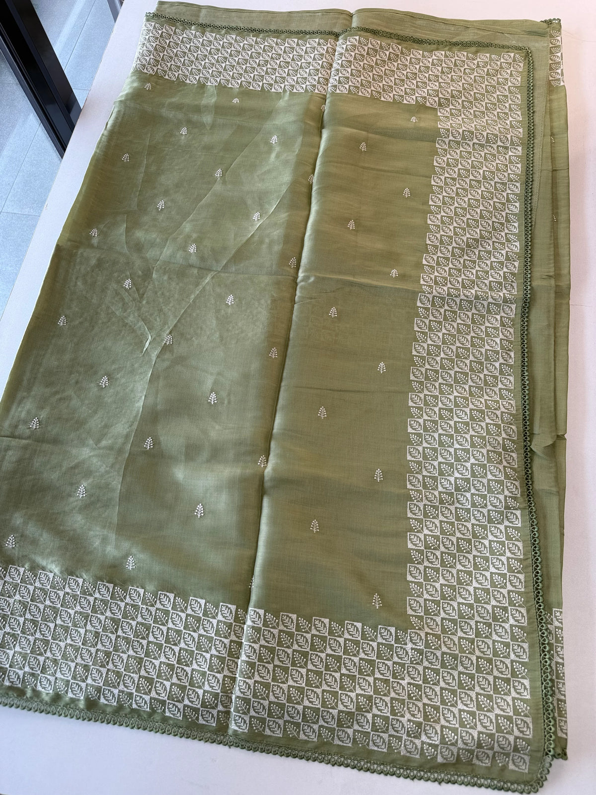 Dola silk 