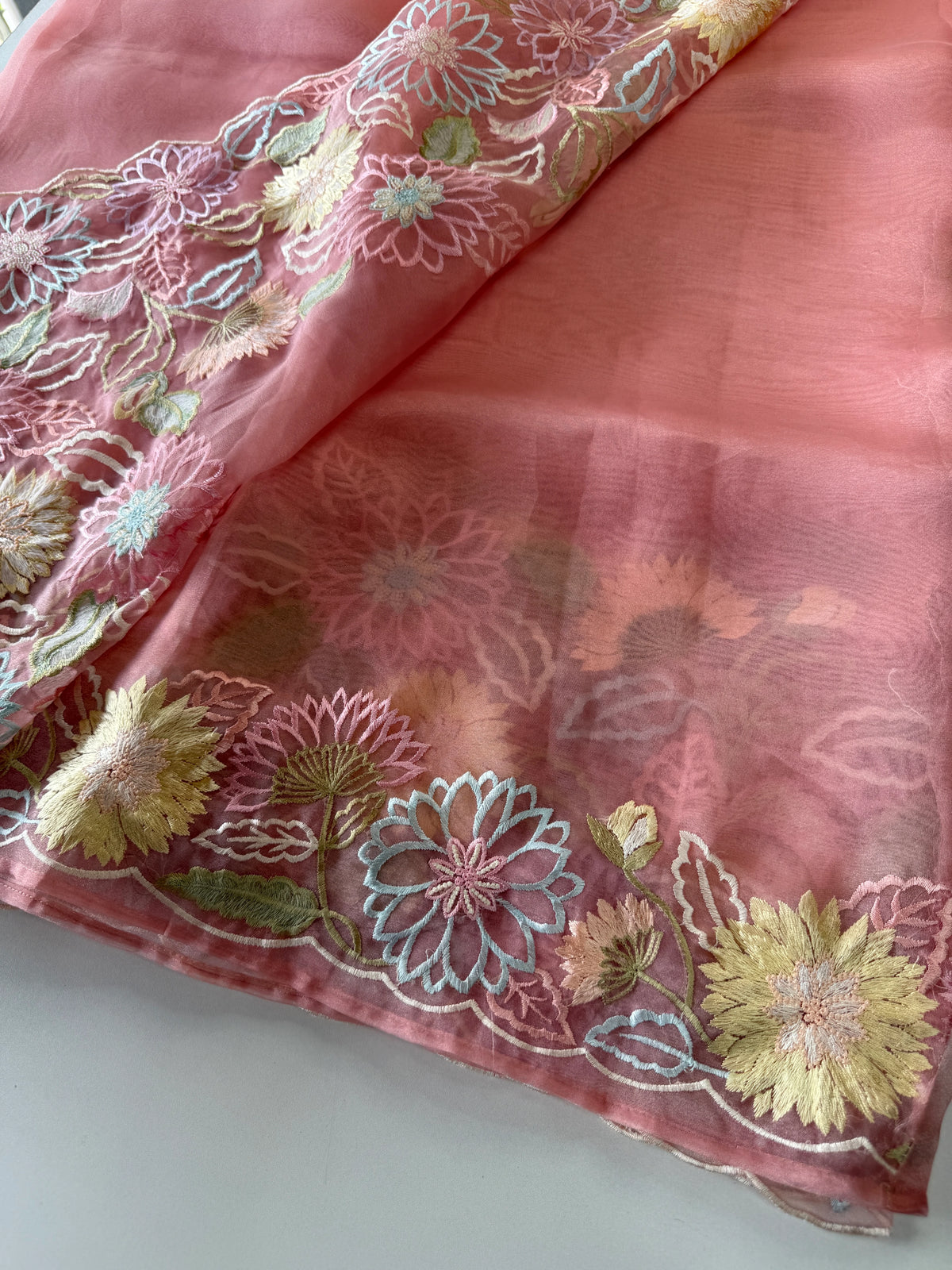 Glass organza Saree/ 155G